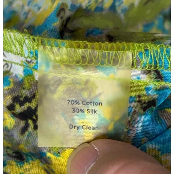 Talbots Green and Blue Floral Faux Wrap Blouse, Short Sleeves, Women's Size 10 - Picture 4 of 5